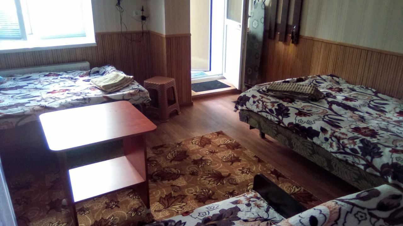 1-Я Слободская, 17А, Угол Проспекта Центрального, 3 Дивана, Wi-Fi, Отдельный Вход. Mykolaiv Eksteriør billede