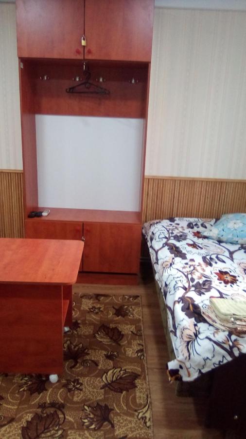 1-Я Слободская, 17А, Угол Проспекта Центрального, 3 Дивана, Wi-Fi, Отдельный Вход. Mykolaiv Eksteriør billede