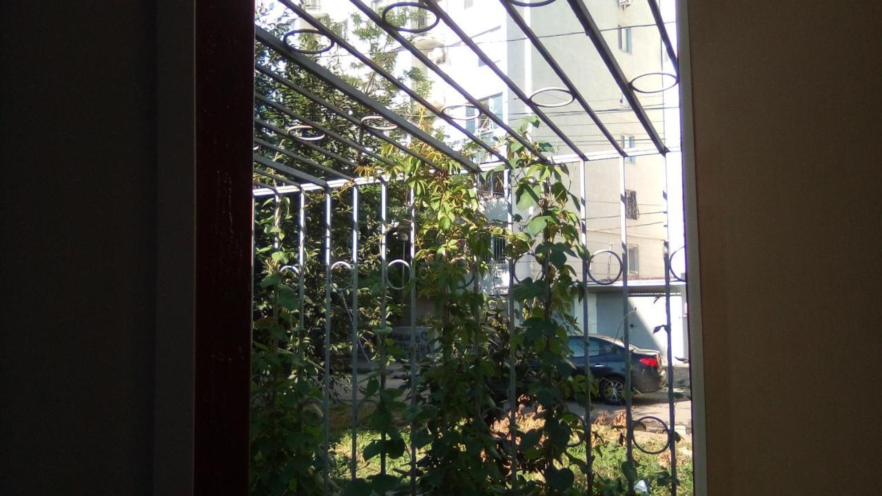 1-Я Слободская, 17А, Угол Проспекта Центрального, 3 Дивана, Wi-Fi, Отдельный Вход. Mykolaiv Eksteriør billede